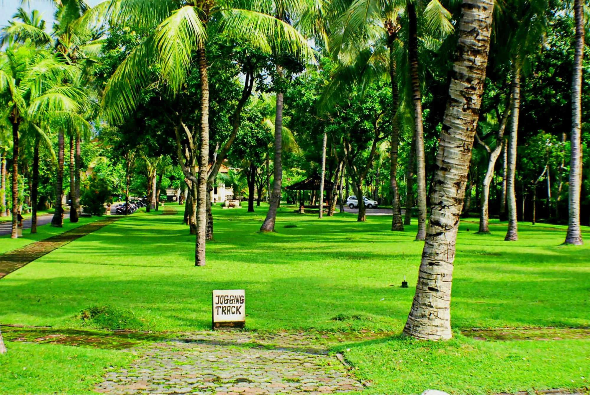 New Sunari Lovina Beach Resort Eksteriør billede